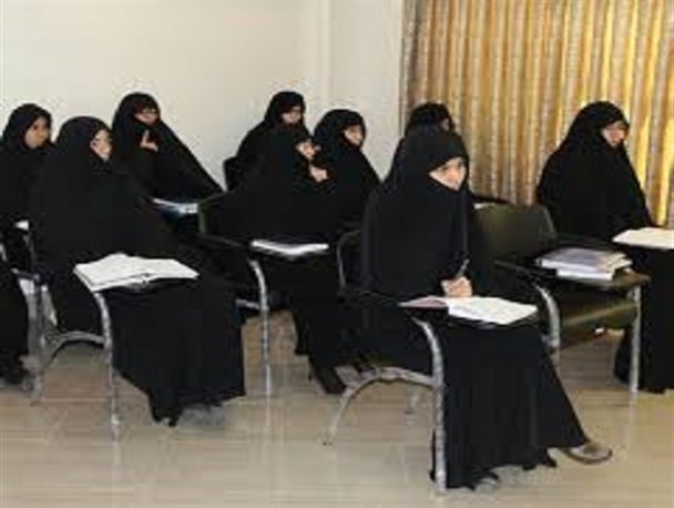 150 طلبه در حوزه علمیه خواهران فاطمیه(س) خورموج تحصیل می‌کنند