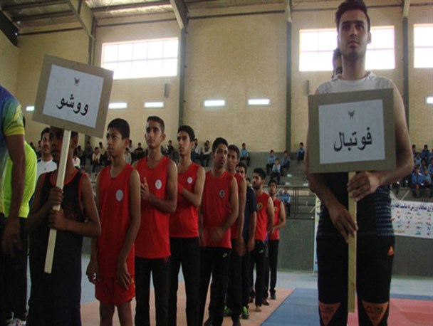 افتتاحیه جشنواره ورزش های همگانی دانشجویی در دانشگاه آزاد اسلامی کهنوج