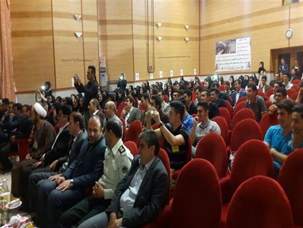 مراسم استقبال از دانشجویان جدید الورود دانشگاه پیام نور پیرانشهر برگزار شد