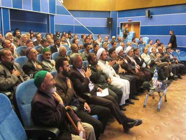سومین همایش تجلیل از پیرغلامان حسینی در شهرستان میامی برگزارشد+تصاویر