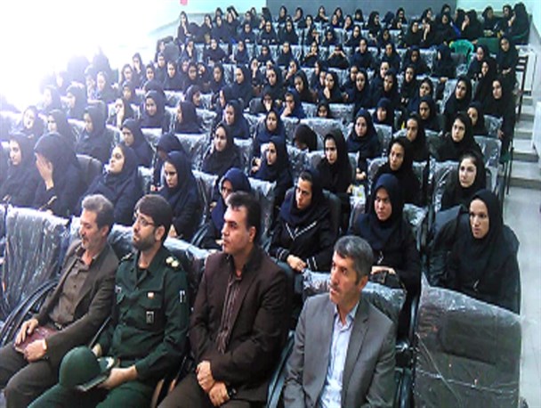 همایش نهضت دخترانه «ما زنده‌ایم» در کوثر برگزار شد
