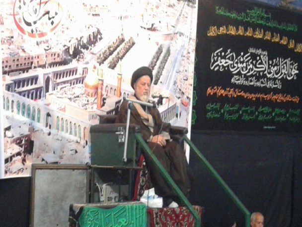 شیعیان خون می دهند ولی دست از محمد و آل محمد (ص) بر نمی دارند