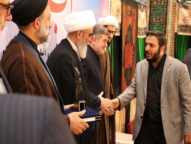 راهیابی ۷۱ اثر به مرحله نهایی جشنواره مردمی «آب حیات» / تجلیل از برگزیدگان بخش‌های مختلف جشنواره