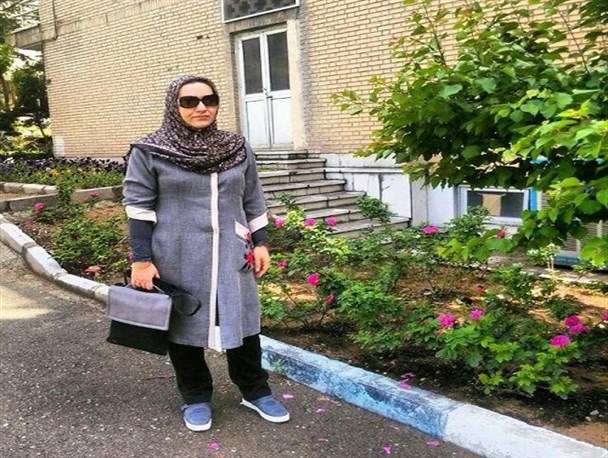 بانوی نابینای شفتی دانشجوی نمونه دانشگاه تهران/ وقتی محرومیت هم مانع خوشبختی نمی شود