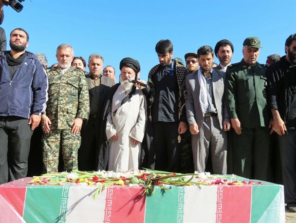 تشییع مسافران گمنام در رشت برگزارشد/تصاویر