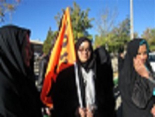اعزام ۲۴۰ دانش آموز گلپایگانی به مناطق عملیانی جنوب کشور/ تصاویر