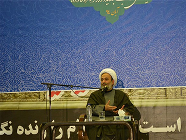 مهمترین نیاز امروز ما درک اسلام ناب و اسلام سیاسی است