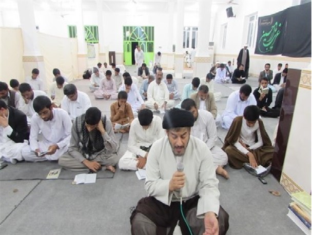 برگزاری دعای کمیل در مسجد جامع دلگان +تصاویر