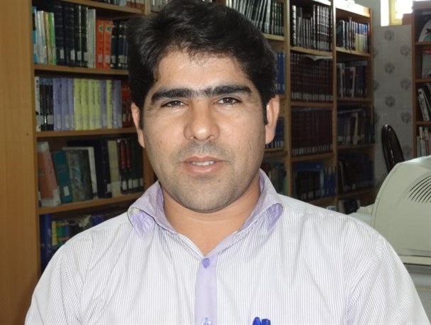 فضای کتابخانه عمومی شهرستان لنده نامناسب است