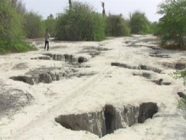 جای خالی عمق فروچاله های میناب در نمایشگاه مطبوعات تهران
