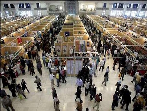 نمایشگاه مطبوعات یا نمایشگاه مسئولان؟