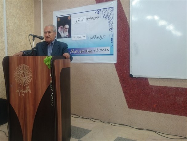 مدرک گرایی زمینه ساز ایجاد توقعات بیشتر در خانواده ها/دانشگاه ها موتور و زادگاه مسیر کار آفرینی