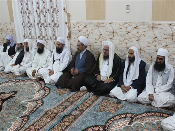 قطع پاشنه آشیل دشمن با حضور علما و روحانیون