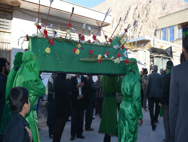 عکس: تشییع نمادین پیکر امام حسن مجتبی(ع) در شهر «سادات»