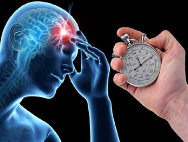 اختلال در صحبت کردن، تاری دید در یک چشم و سردرد ناگهانی از نشانه های سکته مغزی/ با گذشت هر یک دقیقه از سکته مغزی دو میلیون سلول می میرد