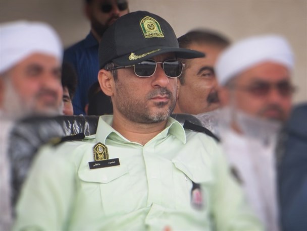کشف بیش از 2هزار ثوب البسه قاچاق در بندرلنگه