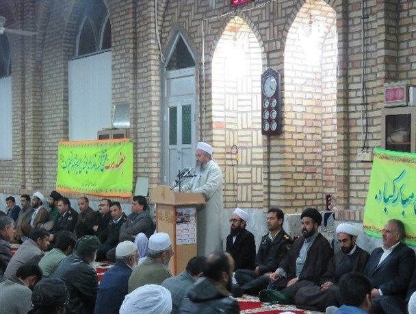 وحدت شیعه و سنی بهترین پاسخ به توطئه های دشمن است