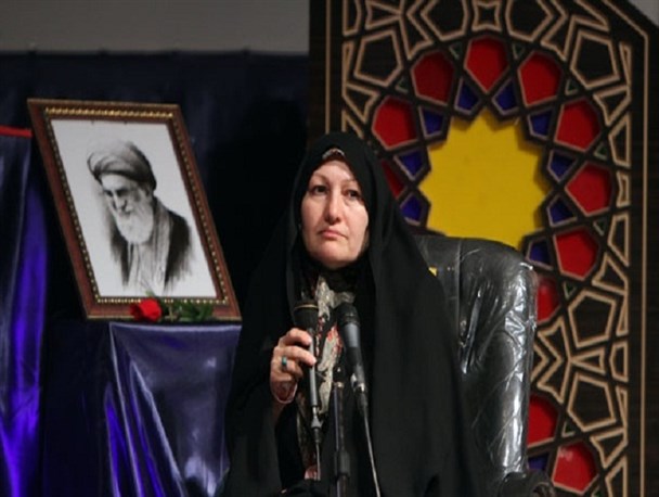بی مهری ها به خانواده شهدا تنها برای یک سهمیه دانشگاه باعث تاسف است