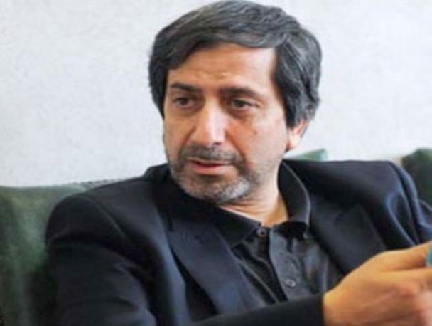 مبارزه با آمریکا بزرگترین وظیفه جنبشهای دانشجویی است/ باید برای رفع مشکلات زلزله زدگان کرمانشاه فریاد زد