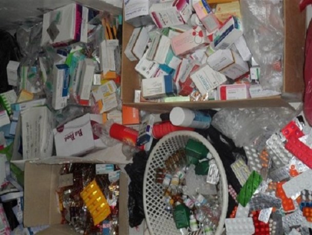 سالانه ۲۰۰ هزار نفر در جهان قربانی مصرف داروهای تقلبی می‌شوند/ کشف ۲ میلیارد و ۶۰۰ میلیون تومان داروی قاچاق در هفت ماه اول امسال در شیراز