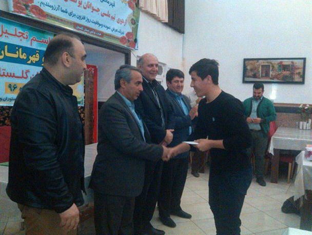 تجلیل از قهرمانان ملی و هیات های فعال شهرستانی بوکس استان گلستان+تصاویر