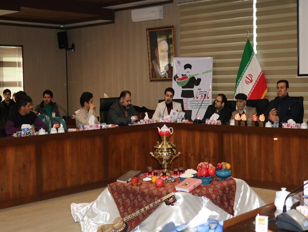 نشست ادبی «نار و تار» در دانشگاه محقق برگزار شد