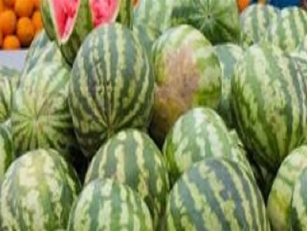آیا از شب یلدا چیزی به سفره نیازمندان می‌رسد؟