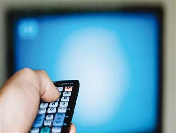 فیلم‌های تلویزیون در تعطیلات/پخش «دادگاه»، «سرب» و «مسافر ری»