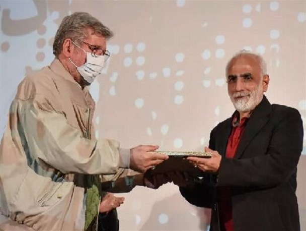 سفارش حاج قاسم به تهیه‌کننده«ایستاده درغبار»/ «من تربیت‌شده مکتب مسجد هستم»