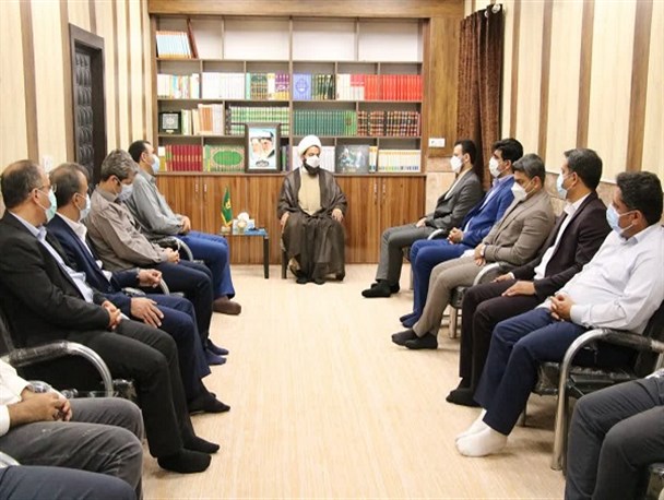 لزوم توجه به اقتصاد دریامحور در شهرستان خمیر/ فعالان بخش معدن در روند کاهش آسیب‌های اجتماعی مشارکت کنند