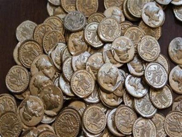مراقب باشید، زیرخاکی خاکسترنشینتان نکند