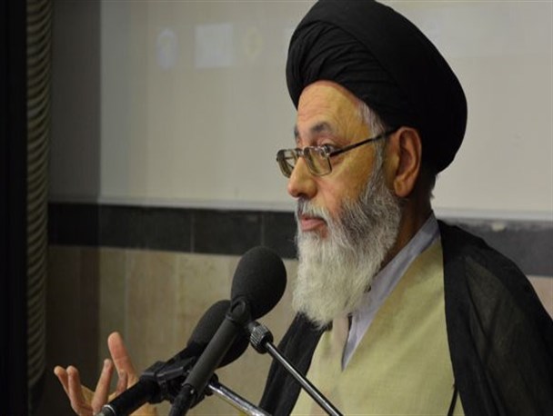 کسی که «یوم الله 9 دی» را «یوم الشیطان» می‌خواند، التزام عملی به ولایت فقیه ندارد