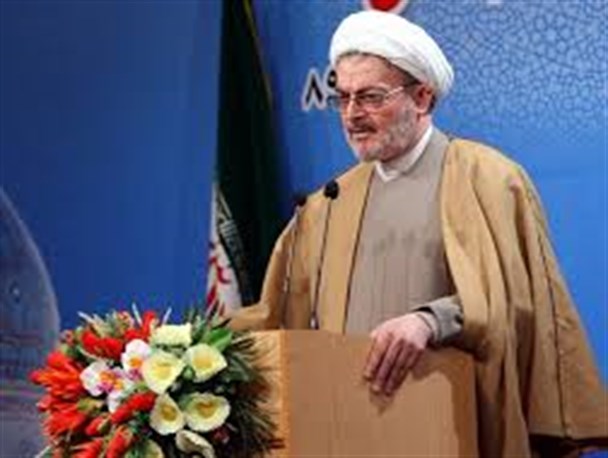 وابستگان سران فتنه مانند ویروس خطر ناک در استان ها فعالیت دارند