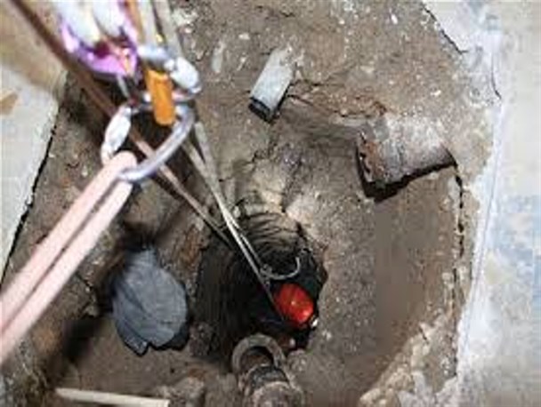 ریزش چاه 85 متری دو کارگر را بلعید