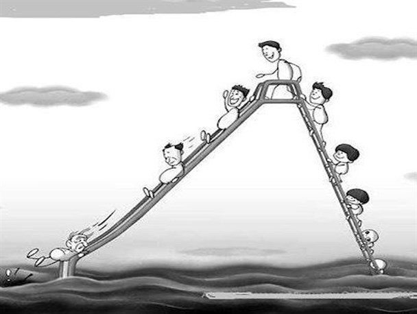 به تن لحظه ی خود جامه ی اندوه مپوشان