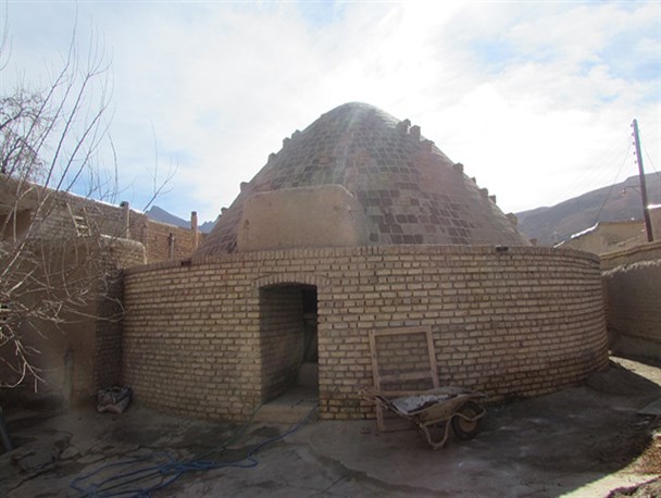 آب‌ انبار 290 ساله تفت