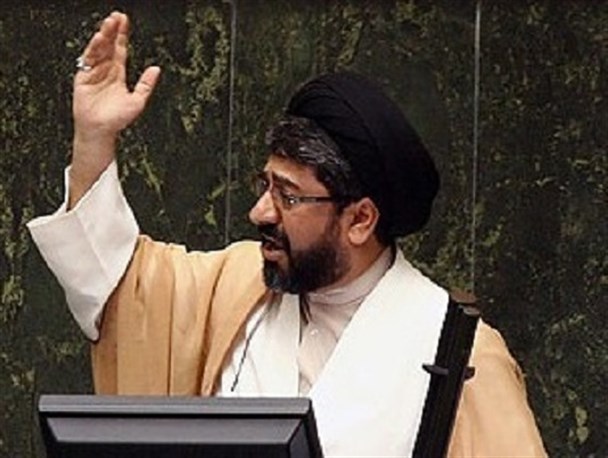 آقای وزیر رفاه برای شما متاسفم که در اوج رفاه فکری به حال کارگران صدرا نمی کنید