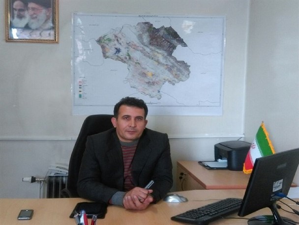 فرش بیدگینه ایجرود با شهرت جهانی مغفول مانده است/ فعالیت 500 بافنده فرش در روستای بیدگینه