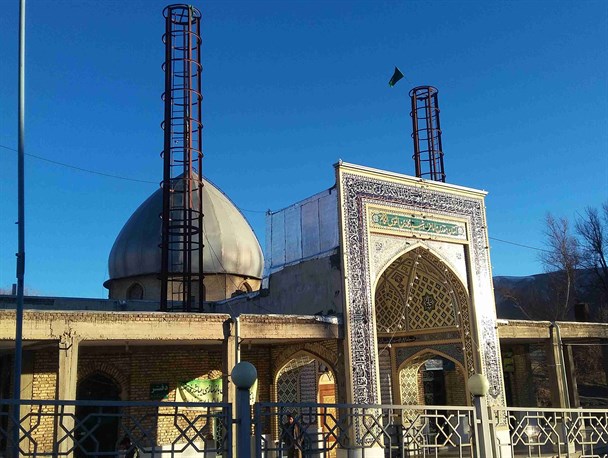 ادامه بی توجهی مسئولان میراث فرهنگی، تخریب بافت فرسوده امامزاده سَیّد محّمد بارده
