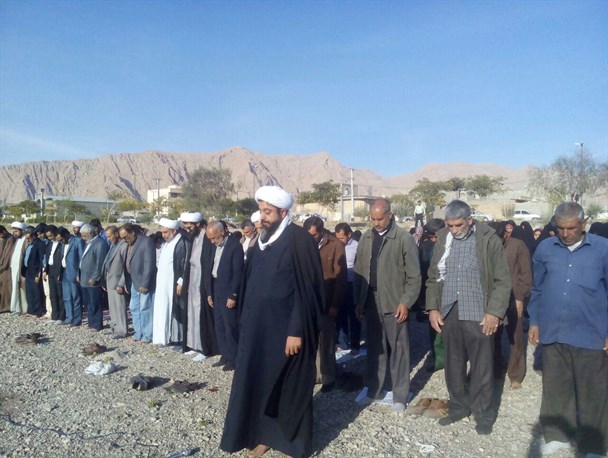 نماز باران در حاجی آباد اقامه شد