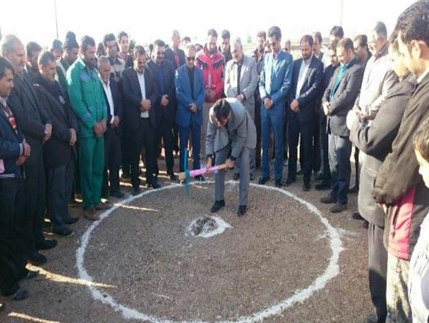 کلنگ زنی زورخانه خیرساز شیرخدا در شهرخضری دشت بیاض + تصاویر