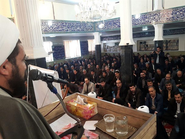 مراسم بزرگداشت حجت الاسلام و المسلمین هاشمی رفسنجانی در دالاهو برگزار شد