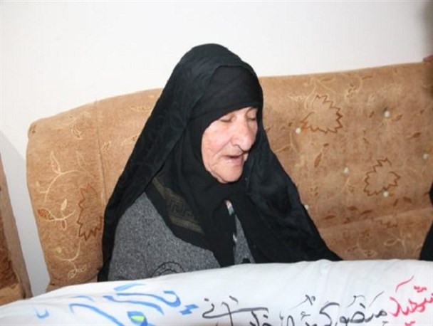بازگشت پیکر شهید خراسانی به خانه پدری بعد از 29 سال / تصاویر