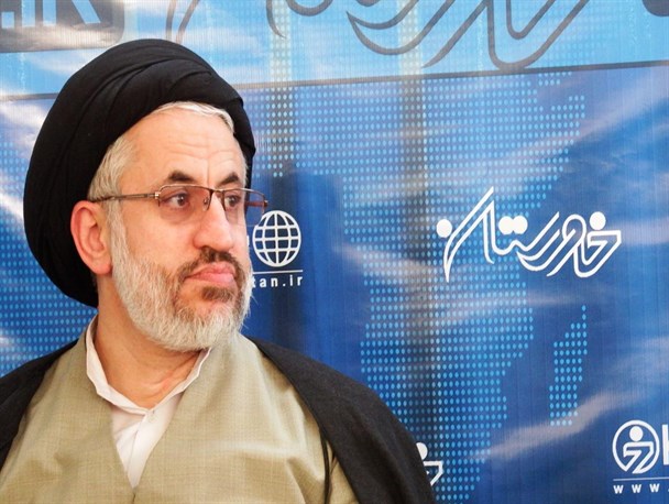 اشرافی‌گری برای مسئولان گرفتاری است/ لزوم استفاده از ظرفیت بسیج در فضای مجازی