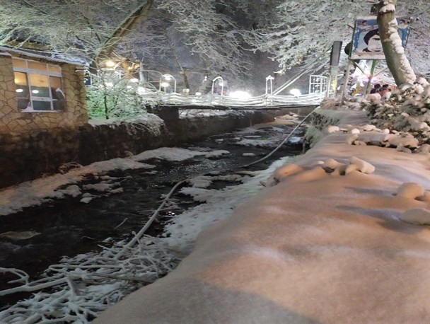طبیعت برفی طرقبه