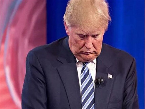 رای‌گیری برکناری ترامپ بوسیله متمم 25 قانون اساسی به سه‌شنبه موکول شد