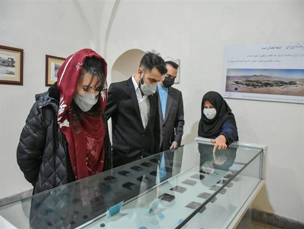 بازدید سفیر بولیوی از جاذبه های تاریخی و گردشگری اراک