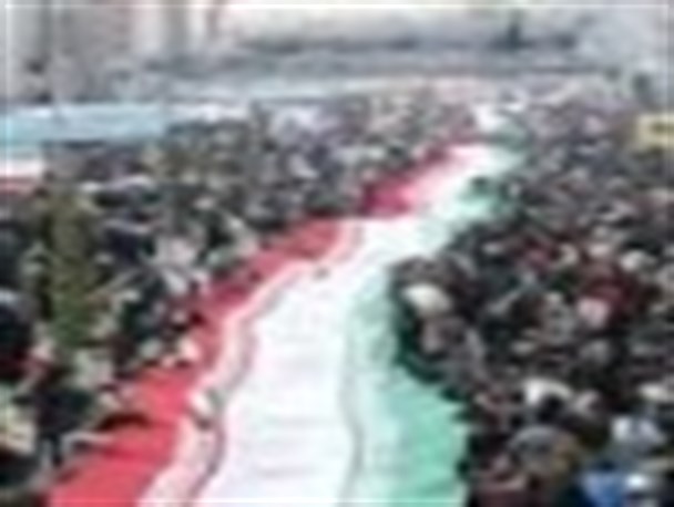 ملت ایران در برابر تحریم ها مقاوم هستند