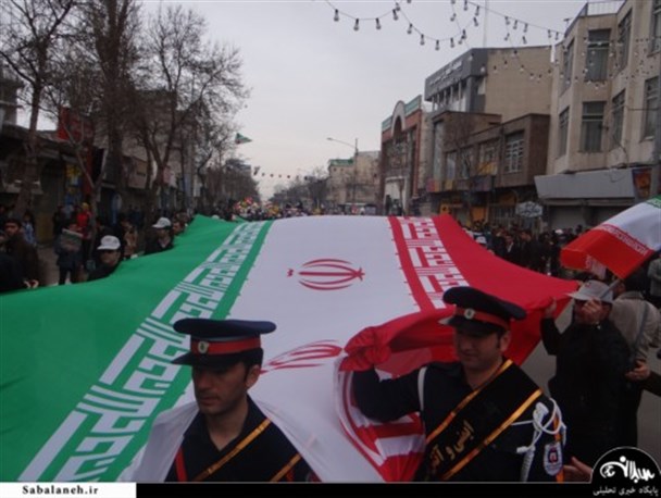 لحظات آغازین راهپیمایی 22بهمن در اردبیل