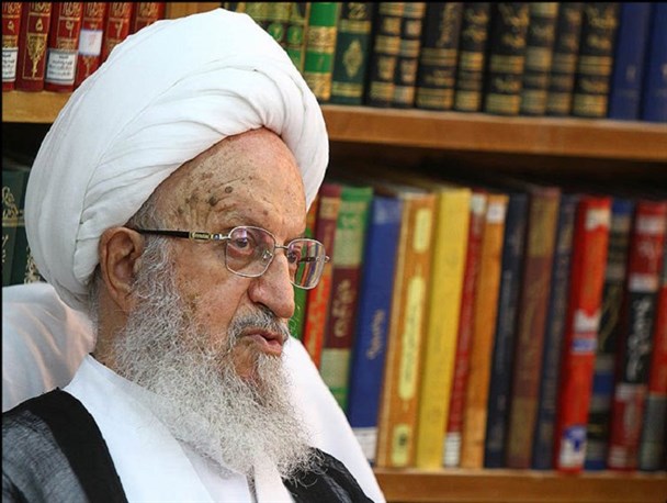 مسئولان با قدردانی از حضور حماسی مردم در حل مشکلات کوشا باشند/ انقلاب اسلامی مستحکم تر از گذشته به راه خود ادامه می دهد